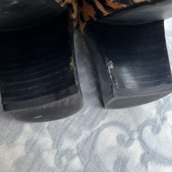 EUC!! EUC!!  COACH AND FOUR BOOTS SZ 10 leather upper/balance man made - Picture 8 of 8